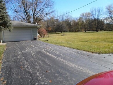 15905 White Oak Ave, Lowell, IN 46356 - photo 3