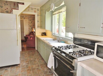 78 Pillsbury St, Concord, NH 03301 - photo 2