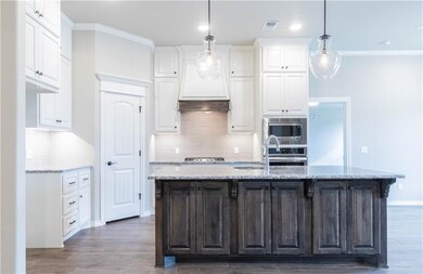 504 NW 198th St, Edmond, OK 73012 - photo 4