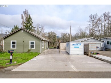 541 SW Monroe St, Sheridan, OR 97378 - photo 3