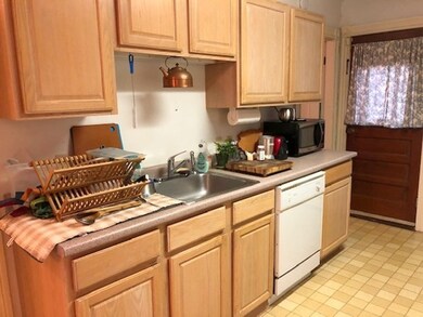 8 Mead St unit 1, Allston, MA 02134 - photo 4