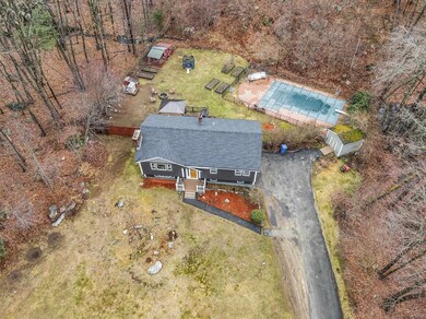 3 Raintree Dr, Londonderry, NH 03053 - photo 3