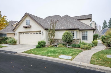 3014 W Brompton Ln, Fresno, CA 93711 - photo 3