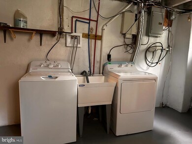 2521 Mansfield Ave, Drexel Hill, PA 19026 - photo 3