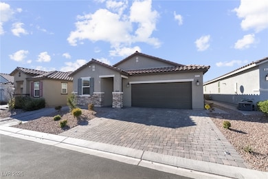 8933 Lucky Crest St, Las Vegas, NV 89113 - photo 3