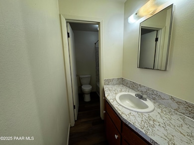 4251 N Viewpoint Dr unit 4, Prescott Valley, AZ 86314 - photo 4