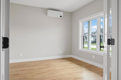 127 Owls Nest Rd, Portland, ME 04102 - photo 4