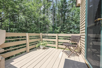 Side deck, freshly painted