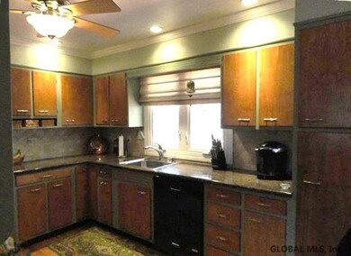 270 Lapp Rd, Clifton Park, NY 12065 - photo 5