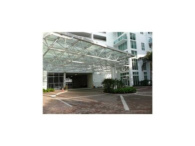 Facade/Exterior Front