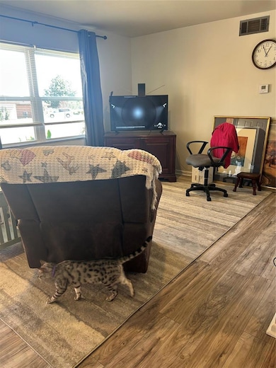 5521 N Shawnee Ave, Oklahoma City, OK 73112 - photo 3