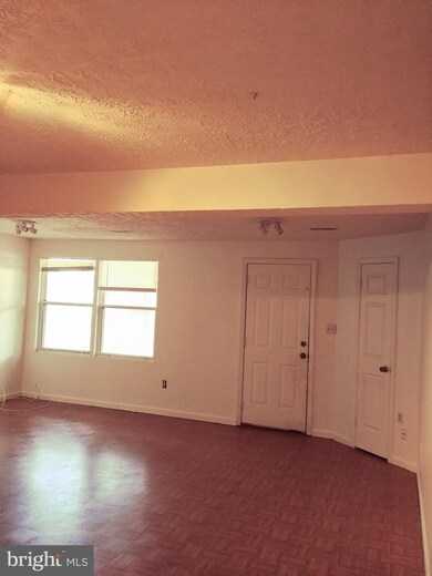 18913 Piney Point Place, Germantown, MD 20874 - photo 7