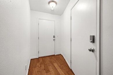 4050 Mckinney Ave unit 12, Dallas, TX 75204 - photo 4