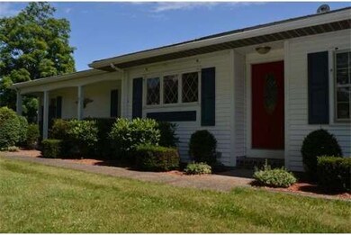 691 E Central St, Franklin, MA 02038 - photo 4