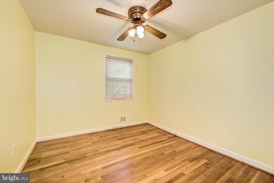 2405 Lyndon St, Hyattsville, MD 20783 - photo 5
