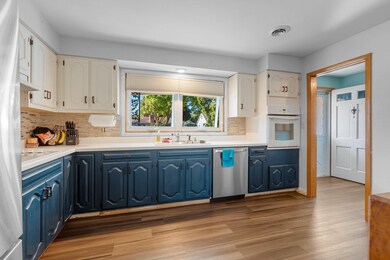 1712 S Seminole Rd, Appleton, WI 54914 - photo 5