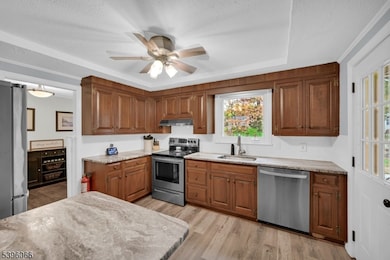 9 Craydon St, Morris Plains, NJ 07950 - photo 7