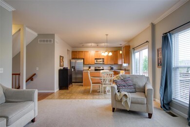 605 Glen Brook Ct, Lake Saint Louis, MO 63367 - photo 4