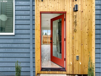 7474 N MacRum Ave unit 3, Portland, OR 97203 - photo 4