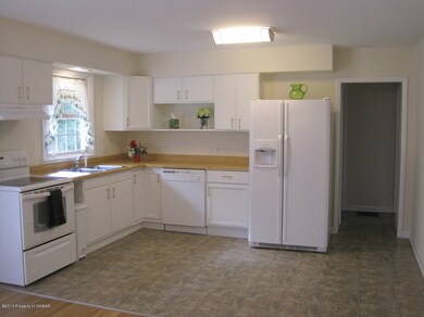 99 Warden Ave, Shavertown, PA 18708 - photo 2