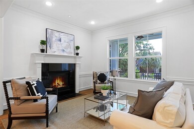 433 Cortlandt St, Houston, TX 77007 - photo 5