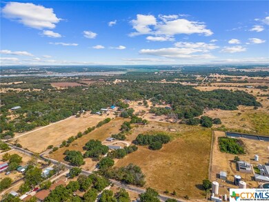 13502 Moffat Rd, Temple, TX 76502 - photo 2