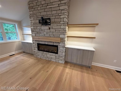 1420 Pettibone Lake Rd, Highland, MI 48356 - photo 6