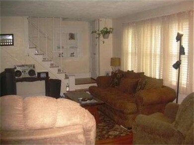 26 Parker St, Saugus, MA 01906 - photo 2