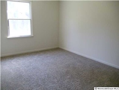 5 Walnut St unit 16, Toms River, NJ 08753 - photo 5