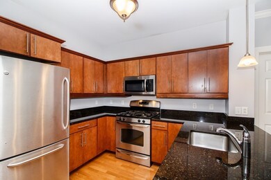 35 Commonwealth Ave unit 406, Chestnut Hill, MA 02467 - photo 7