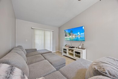 1666 Owl Ln, Melbourne, FL 32935 - photo 5