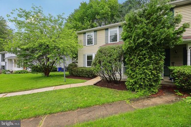 7215 Carved Stone, Columbia, MD 21045 - photo 2