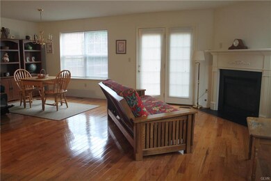 6838 Hunt Dr, Macungie, PA 18062 - photo 7