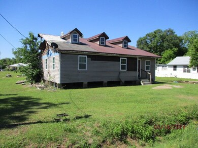 605 E Plain St, Donalsonville, GA 39845 - photo 2