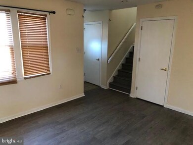 207 S 4th St, Womelsdorf, PA 19567 - photo 2