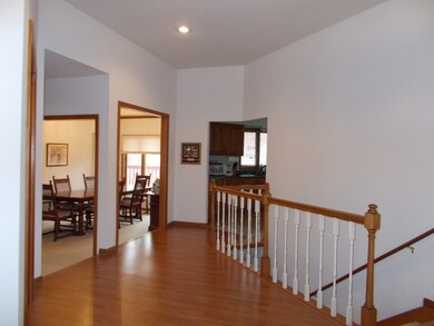 4909 McKenna Ct 008