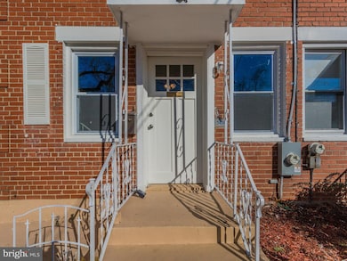 5434 C St SE, Washington, DC 20019 - photo 2