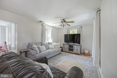 255 Crown Point Rd, West Deptford, NJ 08086 - photo 5