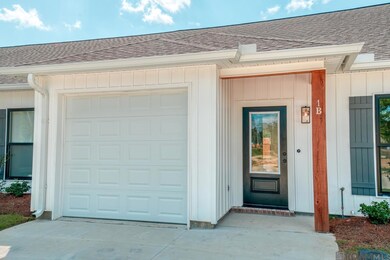 8739 Lockhart Rd unit 11-C, Denham Springs, LA 70726 - photo 3