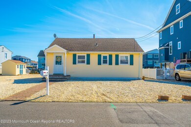 29 Cruiser Ct, Toms River, NJ 08753 - photo 4