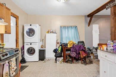 21 Bridge St, Pittsfield, NH 03263 - photo 3