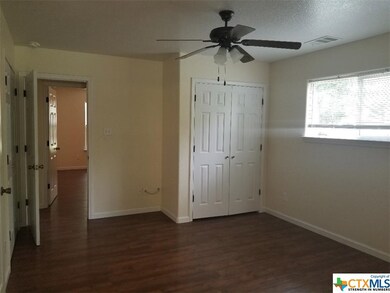 420 Carter Spur, Troy, TX 76579 - photo 7