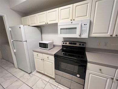 5542 Metrowest Blvd unit 206, Orlando, FL 32811 - photo 6