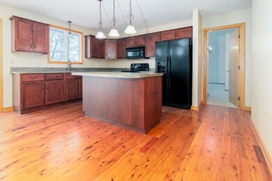 1072 Oto Ct, Hide A Way Hills, OH 43107 - photo 7