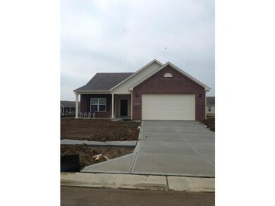 2702 Wildflower Ln, Greenwood, IN 46143 - photo 2