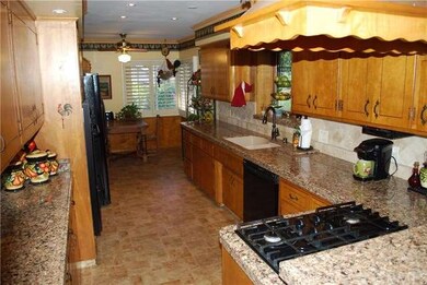 1686 N Euclid Ave, Upland, CA 91784 - photo 6