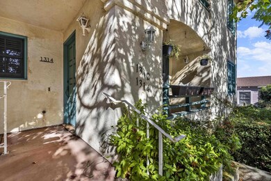 1308 Locust St, San Diego, CA 92106 - photo 2