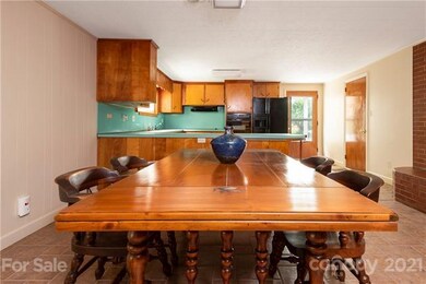 263 Erwin Hills Rd, Asheville, NC 28806 - photo 5