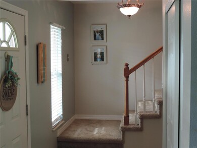 1012 Meadow Lake Dr, Maryville, IL 62062 - photo 3