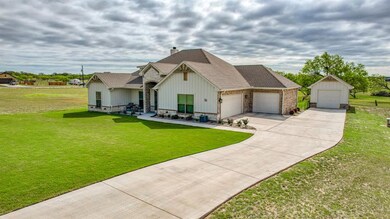 116 Stonegate Ave, Weatherford, TX 76087 - photo 5